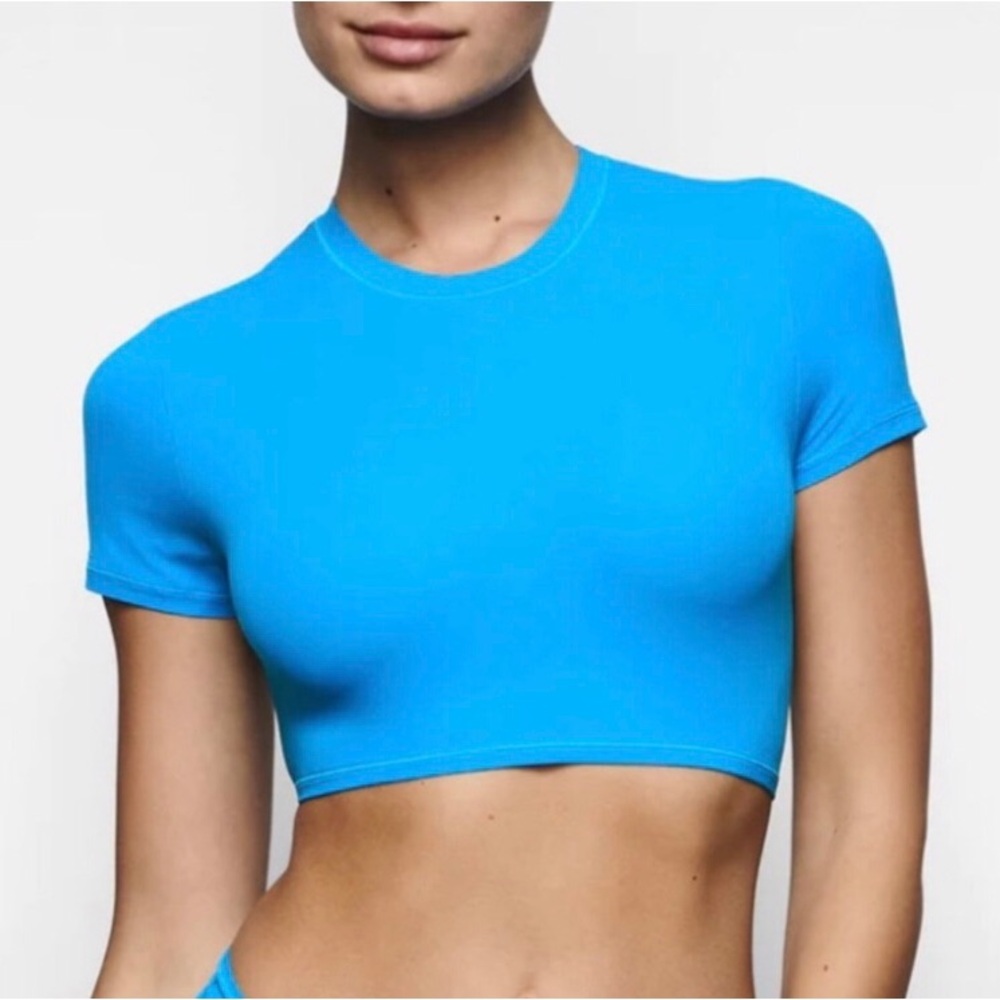 SKIMS Bright Blue Crop Tee